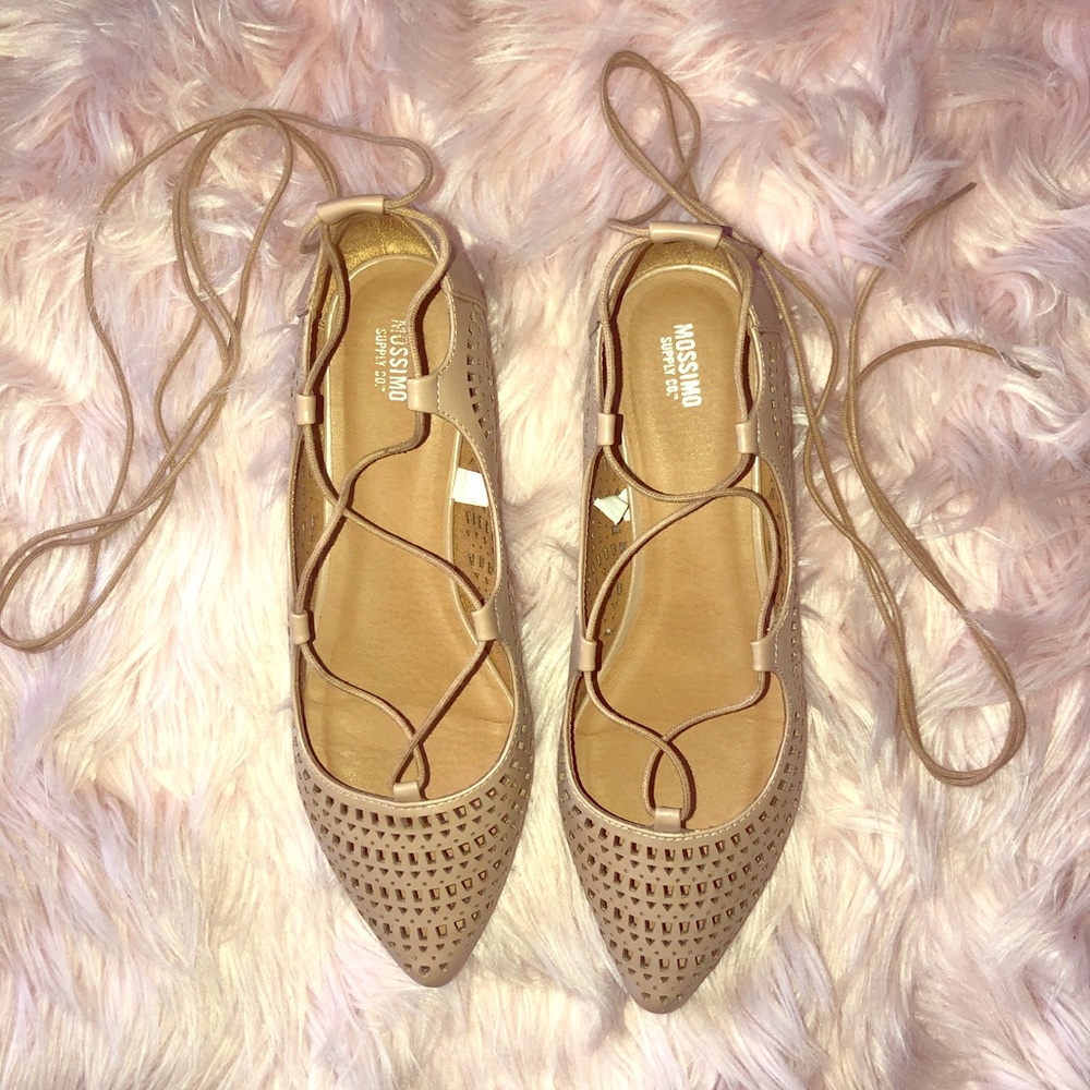 Lace up flat
